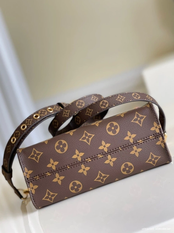 Official oldcobbler PLAT VUITTON SAC LOUIS PETIT 0811